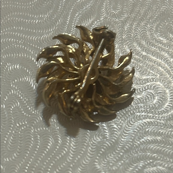 Gold Pink Opal Swirl Brooch with Purple Stone Pin - Picture 3 of 3